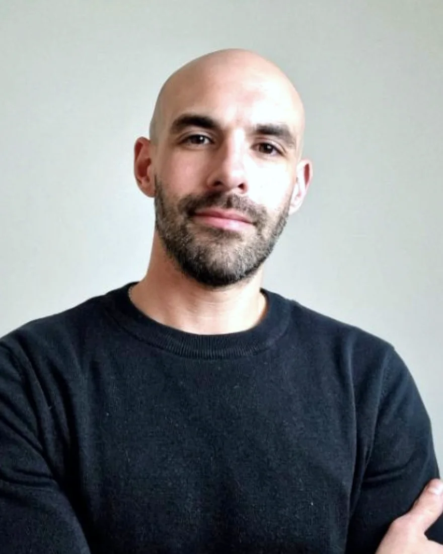 Retrato de Mauro Carranza, fundador de Blue On.
